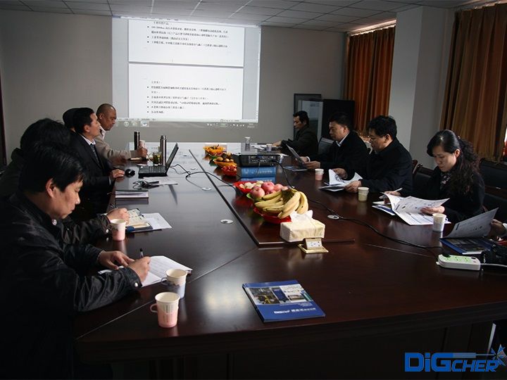 當?shù)卣I(lǐng)導(dǎo)前來工廠考察